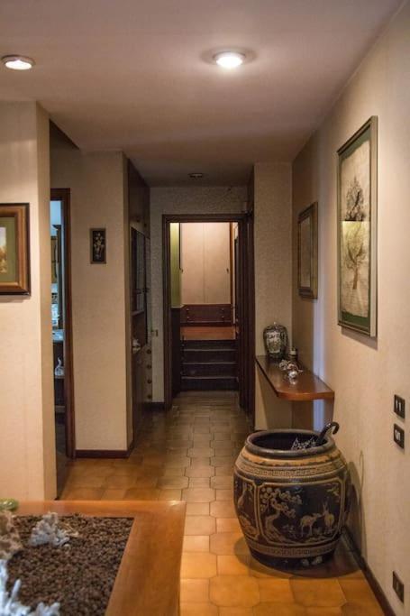 Casa Su Lago Privato A Due Passi Da Milano Segrate Esterno foto